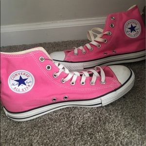PINK HIGH TOP CHUCK TAYLOR ALL STAR CONVERSE